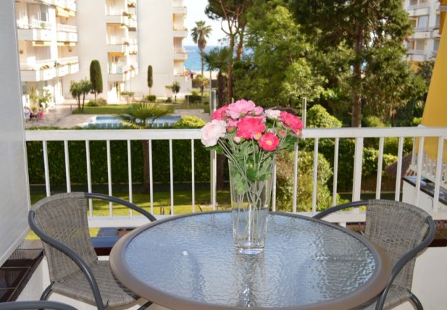 Apartamento en Lloret de Mar - Vivalidays Solfanals - Fenals - LLoret de Mar