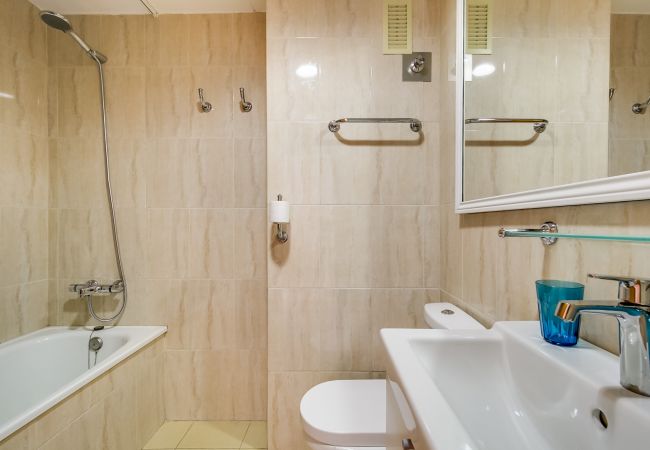 Apartamento en Blanes - Vivalidays Edurne - Blanes - Costa Brava Apartamento en Blanes - Vivalidays Edurne - Blanes - Costa Brava