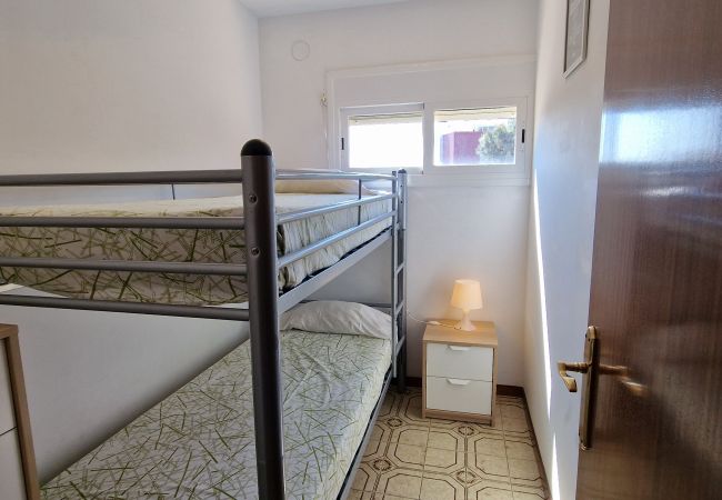 Apartamento en Santa Susana - Vivalidays Luis - Santa Susanna Apartamento en Santa Susana - Vivalidays Luis - Santa Susanna