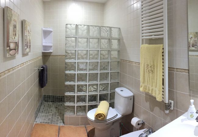 Villa en Tordera - Vivalidays Villa Kiros