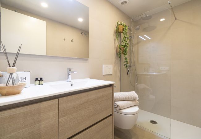 Apartamento en Calella - Vivalidays Apartour  - Calella Apartamento en Calella - Vivalidays Apartour  - Calella