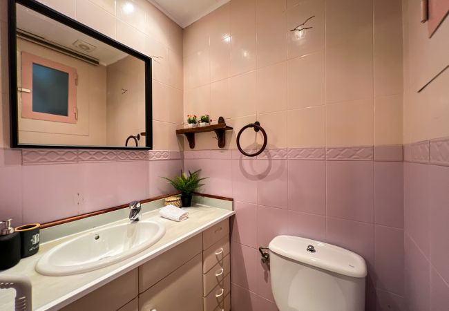 Apartamento en Calella - Vivalidays Albert - Calella