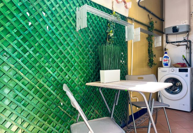 Apartamento en Calella - Vivalidays Albert - Calella