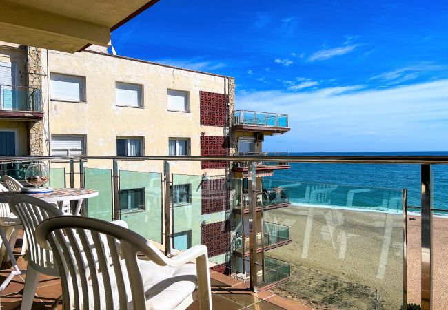 Apartamento en Santa Susana - Vivalidays Mar - Santa Susanna Apartamento en Santa Susana - Vivalidays Mar - Santa Susanna