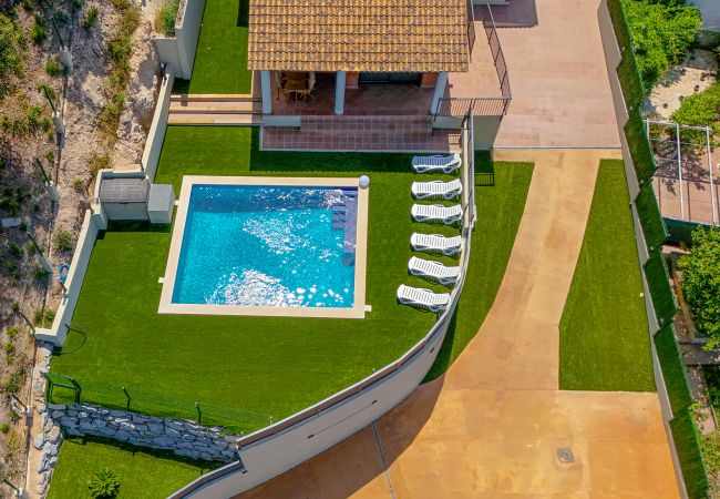 Villa en maçanet de la selva - Vivalidays Dali - Costa Brava Villa en maçanet de la selva - Vivalidays Dali - Costa Brava