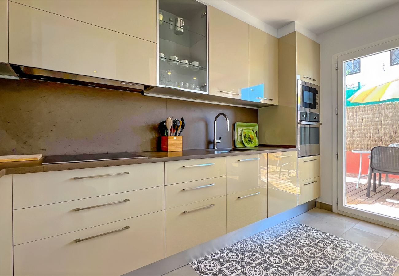 Casa en Pineda de Mar - Vivalidays Greco House - Pineda de Mar Casa en Pineda de Mar - Vivalidays Greco House - Pineda de Mar