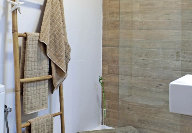 Casa adossada en Palafolls - Vivalidays Casa Pinell - Palafolls - Temporal Casa adossada en Palafolls - Vivalidays Casa Pinell - Palafolls - Temporal