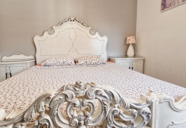 Apartament en Lloret de Mar - Vivalidays Rosalia - LLoret de Mar - Costa Apartament en Lloret de Mar - Vivalidays Rosalia - LLoret de Mar - Costa