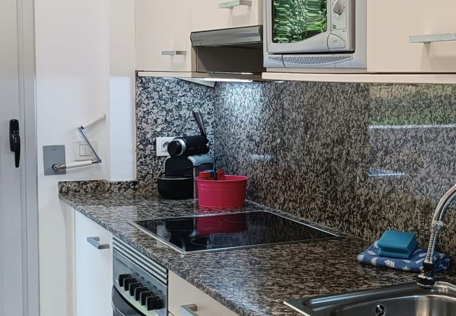 Apartament en Lloret de Mar - Vivalidays Remei - Fenals - LLoret de Mar Apartament en Lloret de Mar - Vivalidays Remei - Fenals - LLoret de Mar