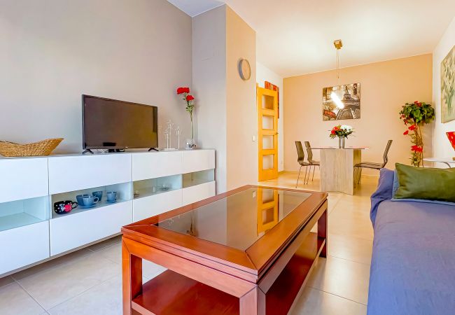 Apartament en Lloret de Mar - Vivalidays Remei - Fenals - LLoret de Mar