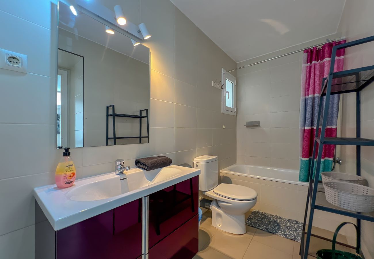 Apartament en Lloret de Mar - Vivalidays Garbi - LLoret de Mar centro Apartament en Lloret de Mar - Vivalidays Garbi - LLoret de Mar centro