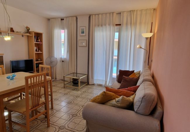 Apartament en Santa Susana - Vivalidays Luis - Santa Susanna Apartament en Santa Susana - Vivalidays Luis - Santa Susanna