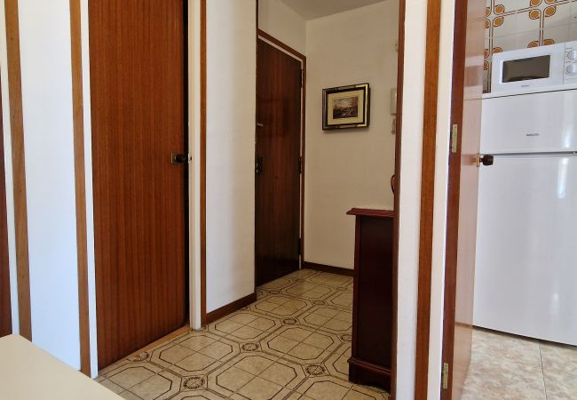 Apartament en Santa Susana - Vivalidays Luis - Santa Susanna Apartament en Santa Susana - Vivalidays Luis - Santa Susanna