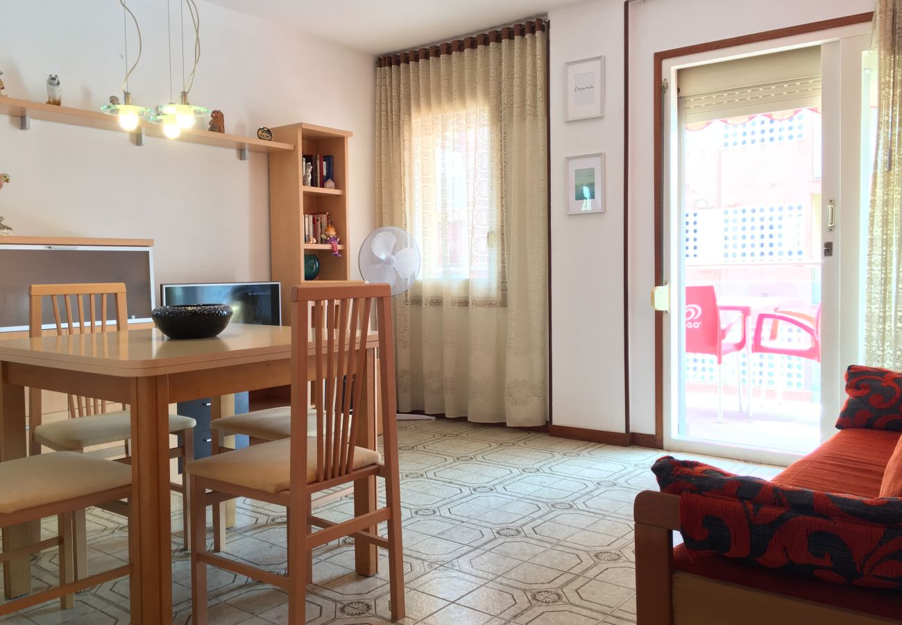 Apartament en Santa Susana - Vivalidays Luis - Santa Susanna Apartament en Santa Susana - Vivalidays Luis - Santa Susanna