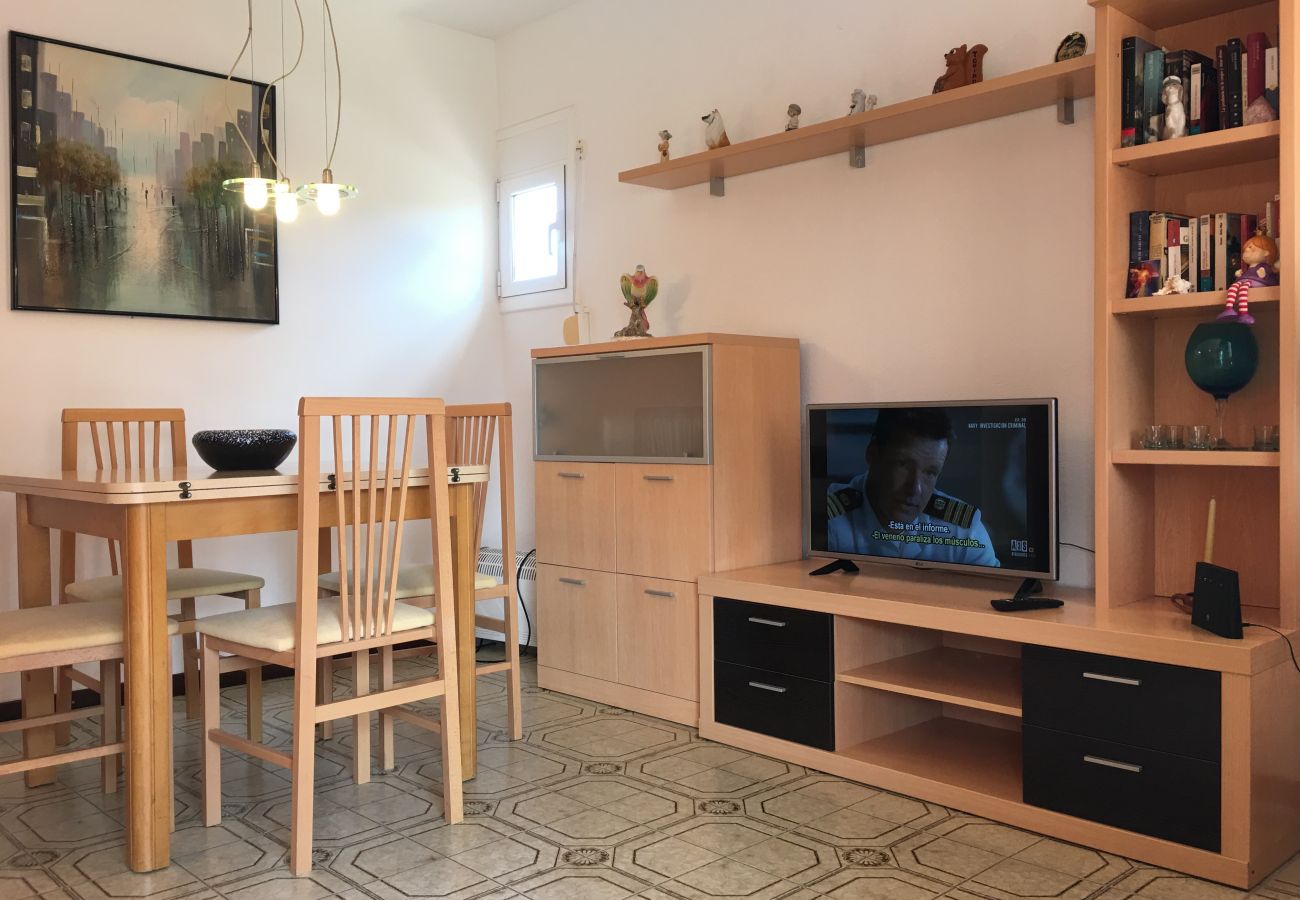 Apartament en Santa Susana - Vivalidays Luis - Santa Susanna Apartament en Santa Susana - Vivalidays Luis - Santa Susanna