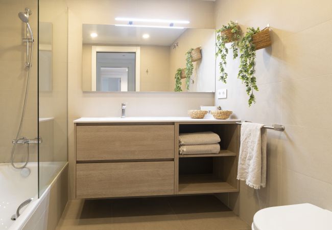 Apartament en Calella - Vivalidays Apartour  - Calella Apartament en Calella - Vivalidays Apartour  - Calella