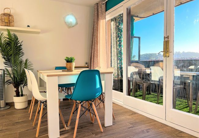 Apartament en Lloret de Mar - Vivalidays Kaylo - Fenals - LLoret de Mar Apartament en Lloret de Mar - Vivalidays Kaylo - Fenals - LLoret de Mar