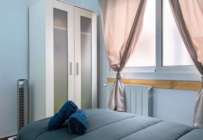 Apartament en Lloret de Mar - Vivalidays Kaylo - Fenals - LLoret de Mar Apartament en Lloret de Mar - Vivalidays Kaylo - Fenals - LLoret de Mar