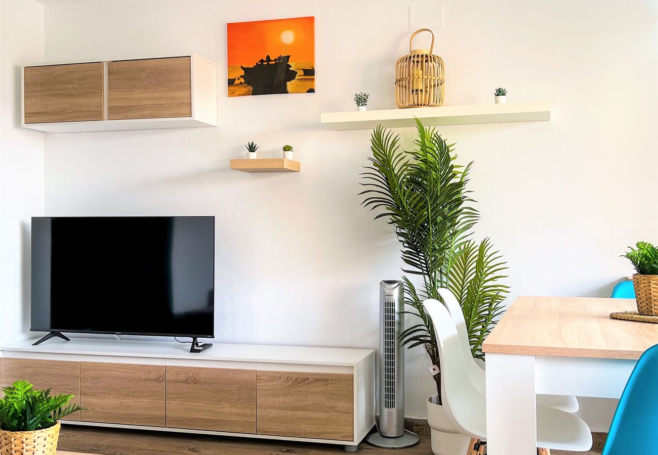 Apartament en Lloret de Mar - Vivalidays Kaylo - Fenals - LLoret de Mar Apartament en Lloret de Mar - Vivalidays Kaylo - Fenals - LLoret de Mar