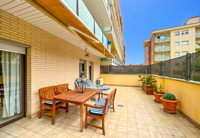 Apartament en Lloret de Mar - Vivalidays Elia - Fenals - LLoret de Mar Apartament en Lloret de Mar - Vivalidays Elia - Fenals - LLoret de Mar