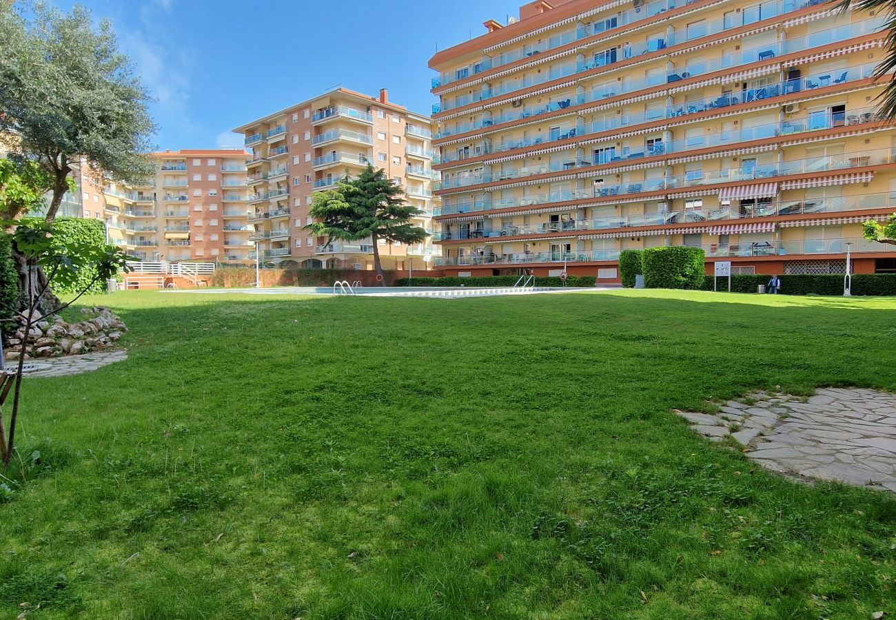 Apartament en Santa Susana - Vivalidays Lora - Santa Susanna Apartament en Santa Susana - Vivalidays Lora - Santa Susanna