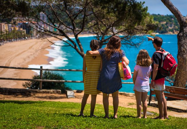 Apartament en Lloret de Mar - Vivalidays Francesco -  LLoret de Mar - Costa Bra Apartament en Lloret de Mar - Vivalidays Francesco -  LLoret de Mar - Costa Bra