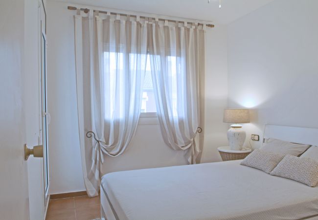 Ferienhaus in Palafolls - Vivalidays Casa Pinell -Palafolls- Costa Barcelona Ferienhaus in Palafolls - Vivalidays Casa Pinell -Palafolls- Costa Barcelona