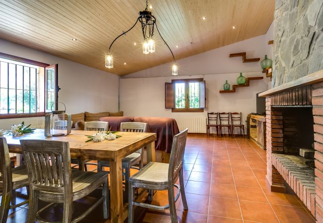 Ferienhaus in Palafolls - Vivalidays Villa Can Palomo Ferienhaus in Palafolls - Vivalidays Villa Can Palomo