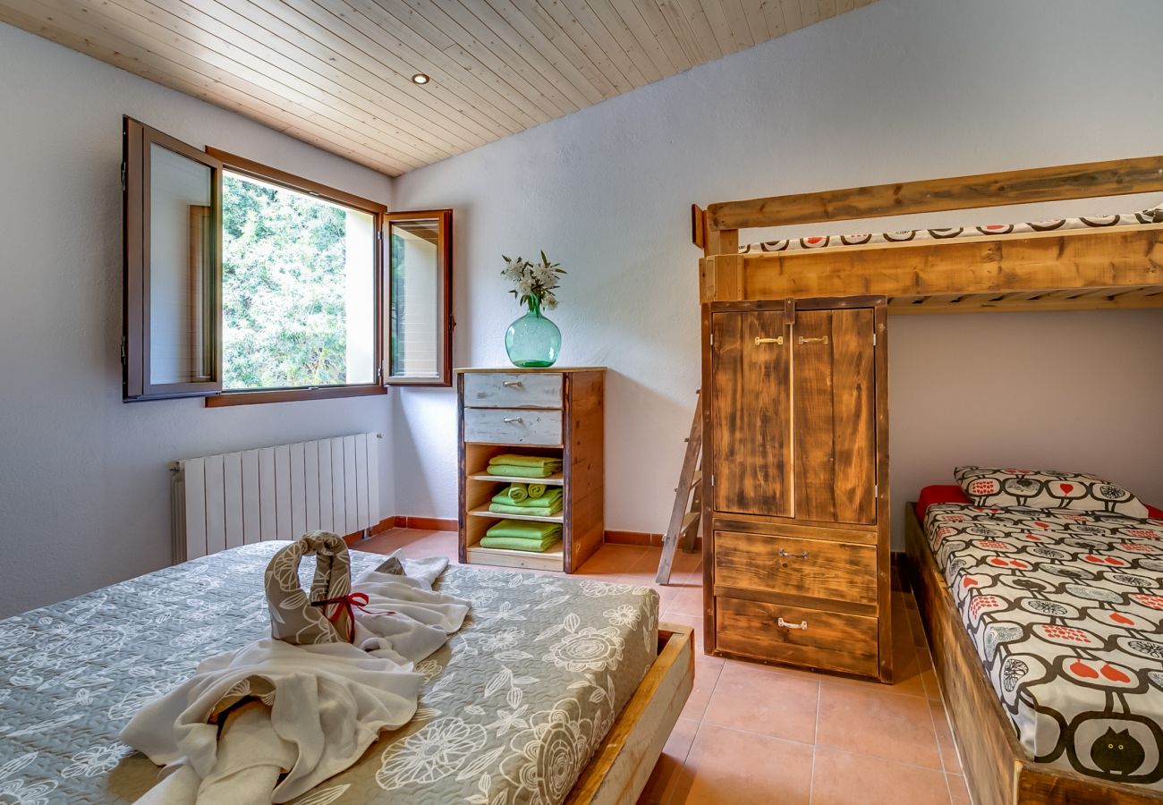 Ferienhaus in Palafolls - Vivalidays Villa Can Palomo Ferienhaus in Palafolls - Vivalidays Villa Can Palomo