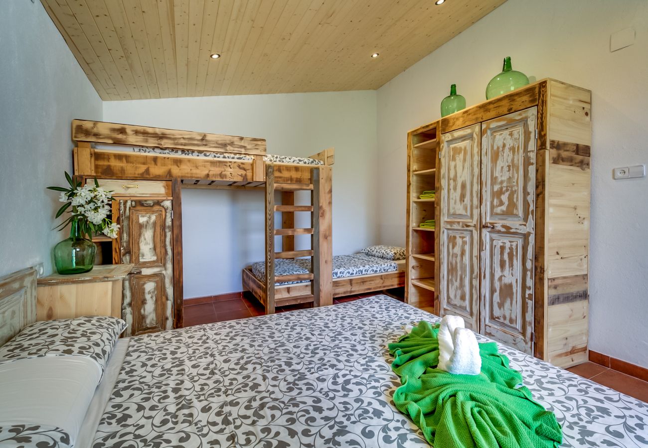 Ferienhaus in Palafolls - Vivalidays Villa Can Palomo Ferienhaus in Palafolls - Vivalidays Villa Can Palomo