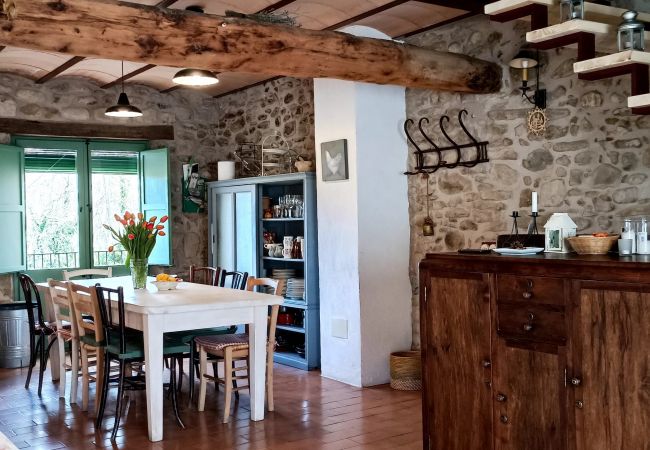  in Mieres - Vivalidays Casa Rural Anna   Mieres  Gerona