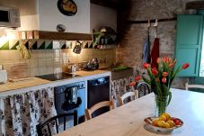 Landhaus in Mieres - Vivalidays Casa Rural Anna   Mieres  Gerona