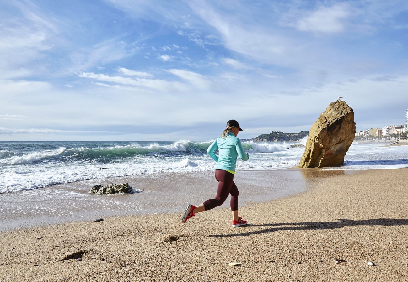 Ferienwohnung in Lloret de Mar - Vivalidays Francesco -  LLoret de Mar - Costa Bra Ferienwohnung in Lloret de Mar - Vivalidays Francesco -  LLoret de Mar - Costa Bra