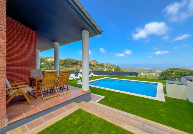 Villa in maçanet de la selva - Vivalidays Dali - Costa Brava Villa in maçanet de la selva - Vivalidays Dali - Costa Brava