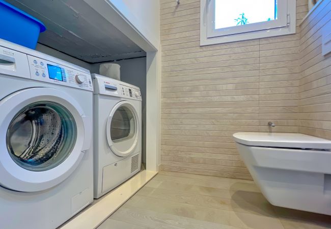 Ferienhaus in Pineda de Mar - Vivalidays Greco House - Pineda de Mar Ferienhaus in Pineda de Mar - Vivalidays Greco House - Pineda de Mar