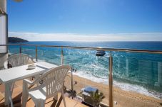 Apartment in Lloret de Mar - Vivalidays Garbi - LLoret de Mar centro