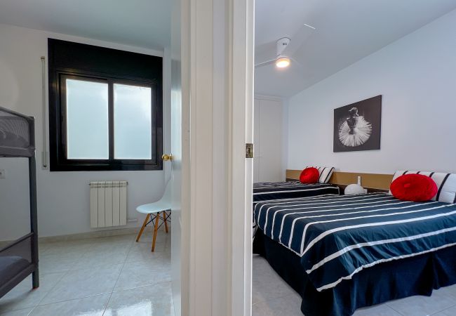 Apartment in Calella - Vivalidays Yolanda - Calella Apartment in Calella - Vivalidays Yolanda - Calella