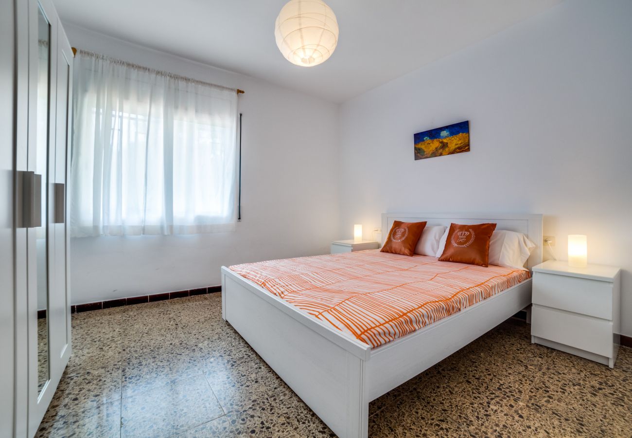 House in Palafolls - Vivalidays Villa Genis House in Palafolls - Vivalidays Villa Genis