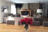 Villa in Tordera - Vivalidays Villa Kiros