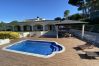 Villa in Tordera - Vivalidays Villa Kiros