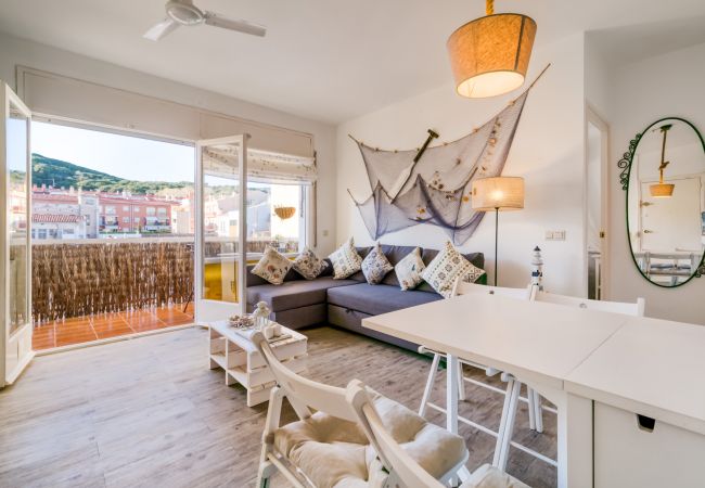 Apartment in Calella - Vivalidays Ilaria - Calella
