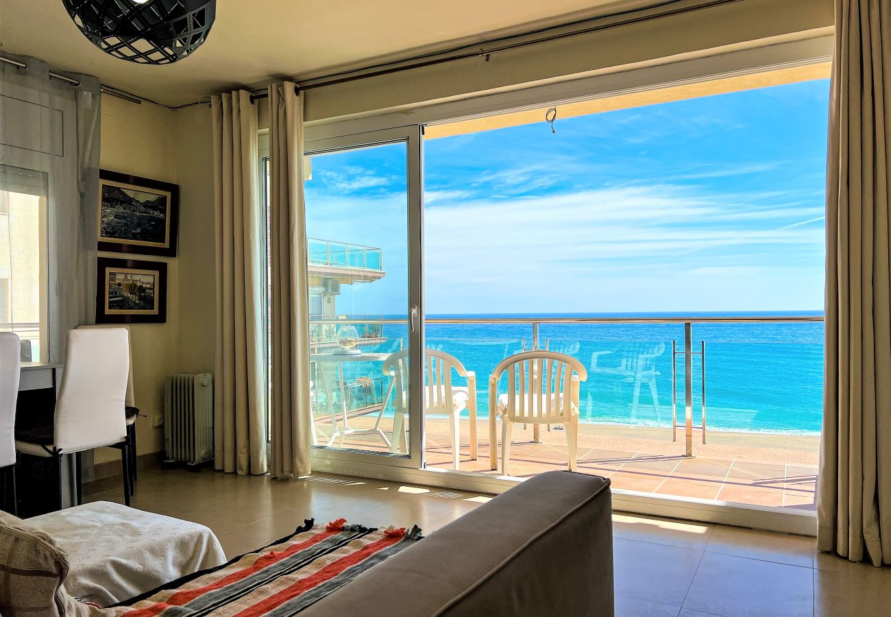 Apartment in Santa Susana - Vivalidays Mar - Santa Susanna Apartment in Santa Susana - Vivalidays Mar - Santa Susanna