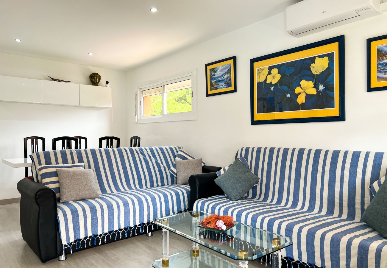 Apartment in Santa Susana - Vivalidays Lora - Santa Susanna Apartment in Santa Susana - Vivalidays Lora - Santa Susanna