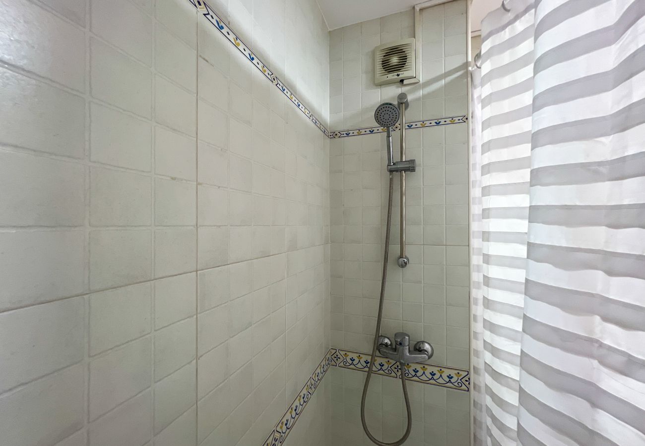 Apartment in Blanes - Vivalidays Montserrat - Blanes Apartment in Blanes - Vivalidays Montserrat - Blanes