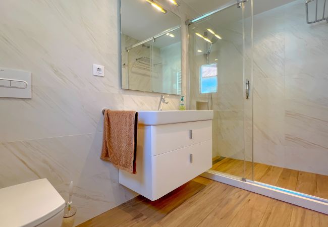 House in Pineda de Mar - Vivalidays Greco House - Pineda de Mar House in Pineda de Mar - Vivalidays Greco House - Pineda de Mar