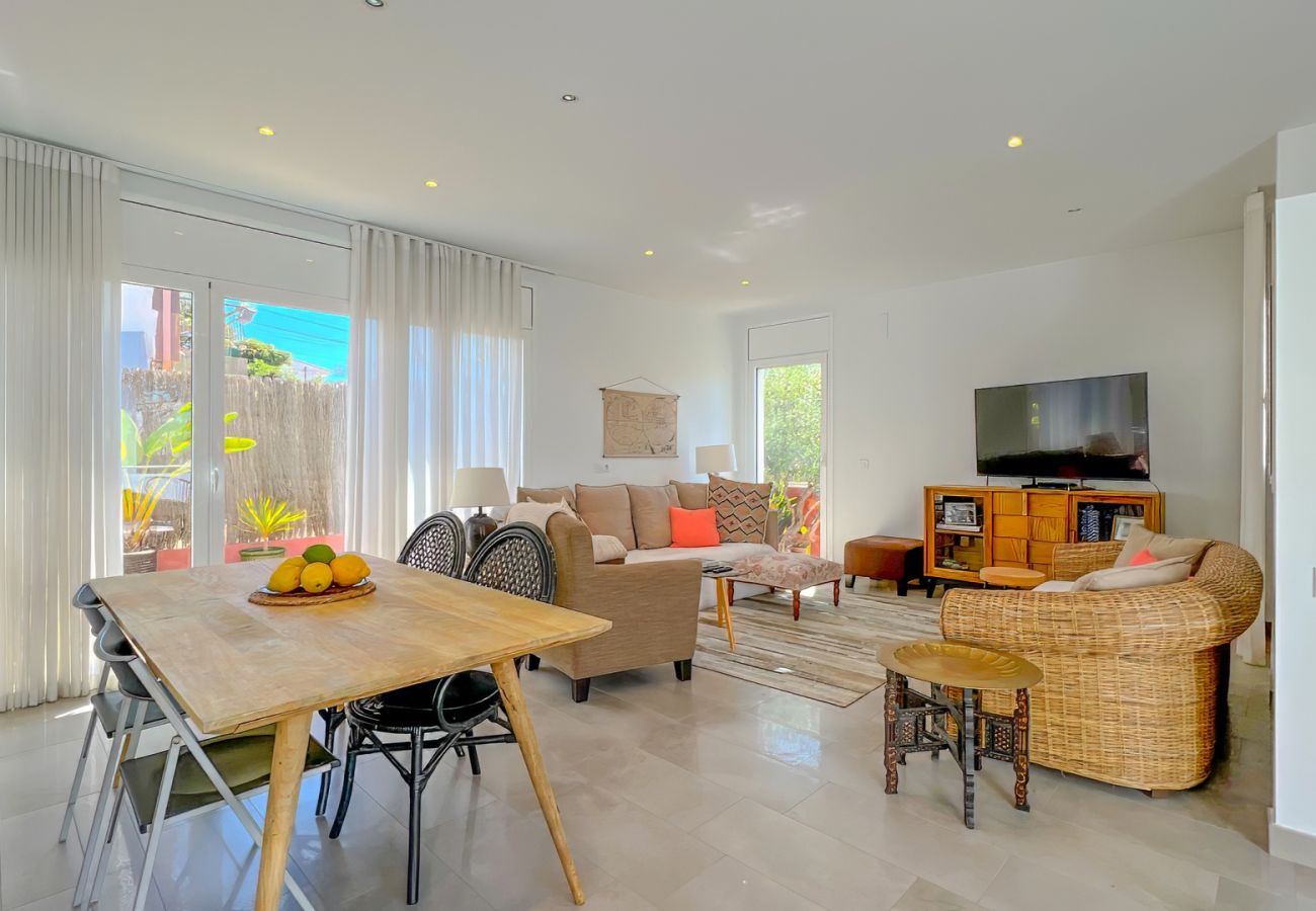 House in Pineda de Mar - Vivalidays Greco House - Pineda de Mar House in Pineda de Mar - Vivalidays Greco House - Pineda de Mar