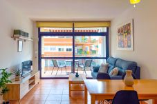 Apartment in Pineda de Mar - Vivalidays Margarita - Pineda de Mar