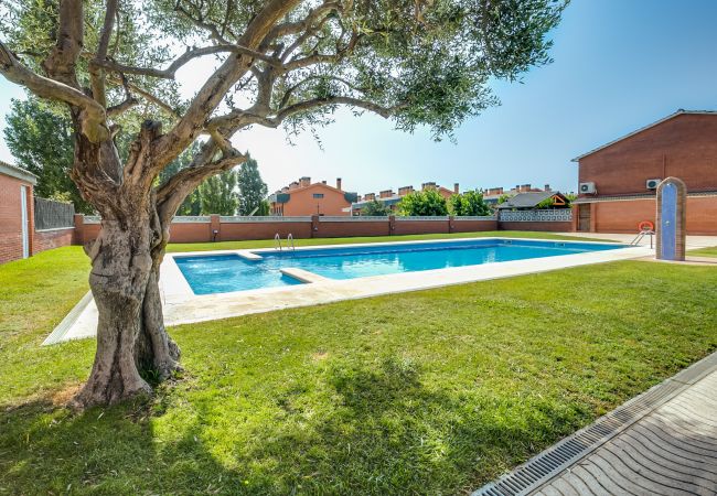 Maison à Palafolls - Vivalidays Casa Pinell -Palafolls- Costa Barcelona Maison à Palafolls - Vivalidays Casa Pinell -Palafolls- Costa Barcelona