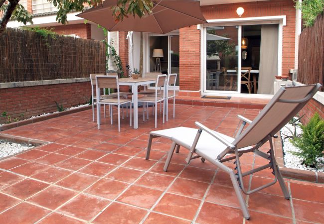 Maison à Palafolls - Vivalidays Casa Pinell -Palafolls- Costa Barcelona Maison à Palafolls - Vivalidays Casa Pinell -Palafolls- Costa Barcelona