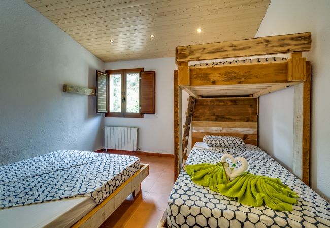 Maison à Palafolls - Vivalidays Villa Can Palomo Maison à Palafolls - Vivalidays Villa Can Palomo